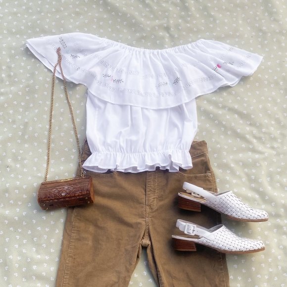 Vintage Tops - Vintage Off The Shoulder White Cropped Blouse